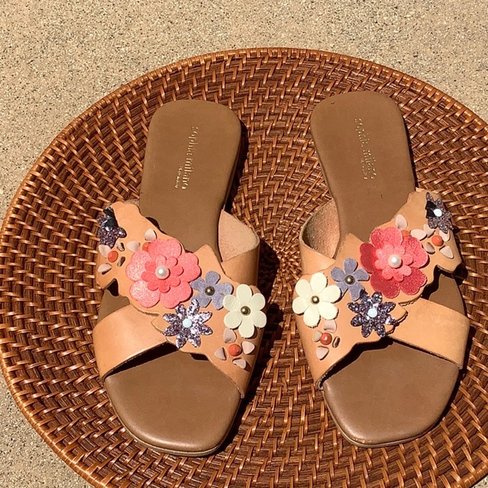 Sophia Milano leather flower sandals